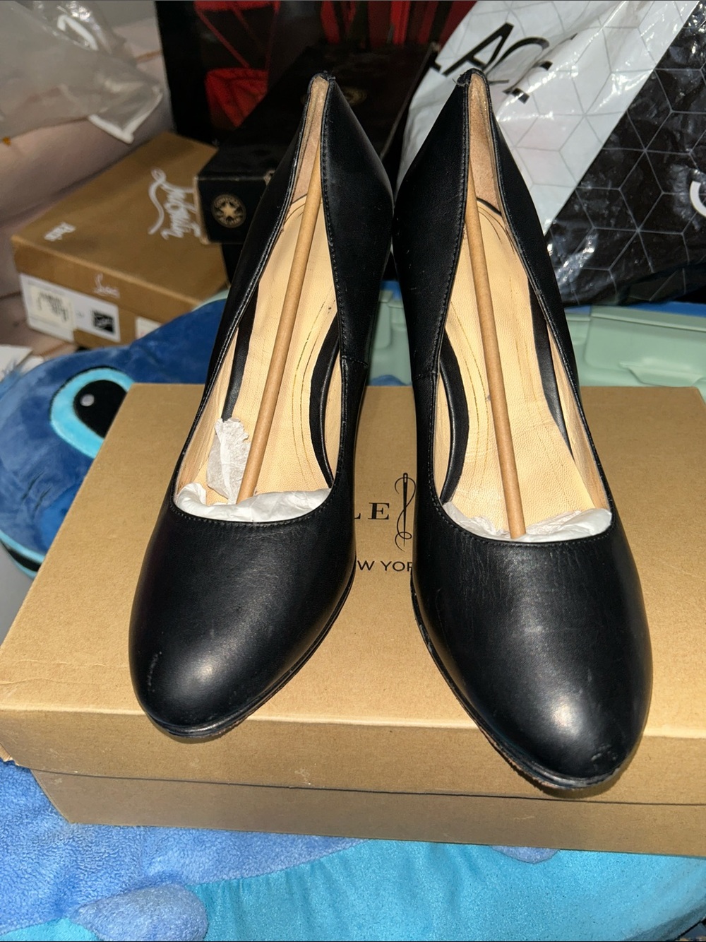 Used Chelse pump Cole Haan